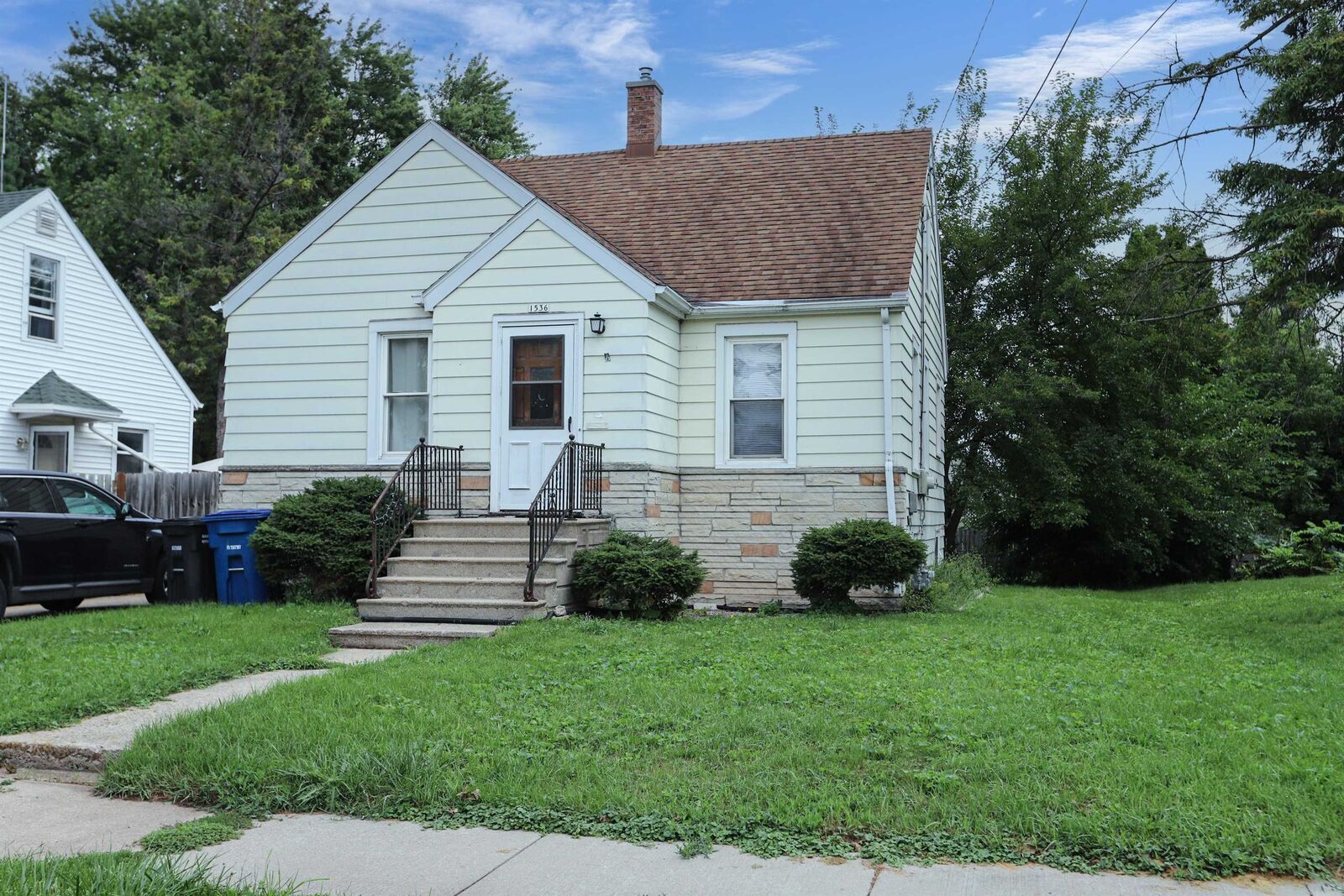 Property Photo: 1536 Jefferson Street WI 54902-7433
