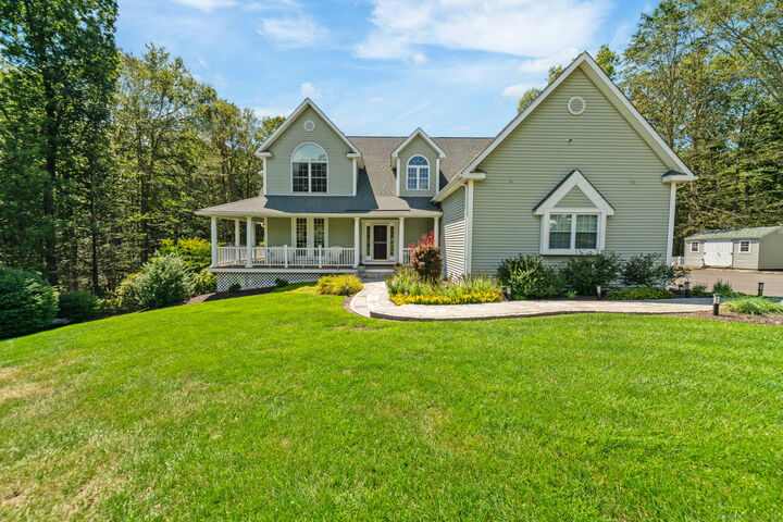 Property Photo: 4 Nickelmine Drive CT 06483