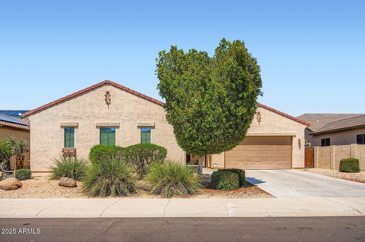 Property Photo: 16192 W Berkeley Road AZ 85395