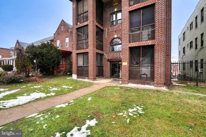 2111 Park Avenue  Baltimore MD 21217 photo