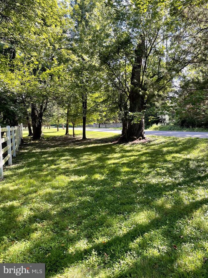Property Photo: 570 Walton Avenue NJ 08054