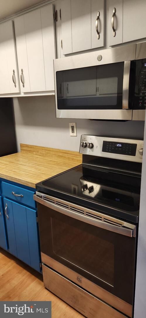 Property Photo: 1722 Valley Drive 1722 PA 19382