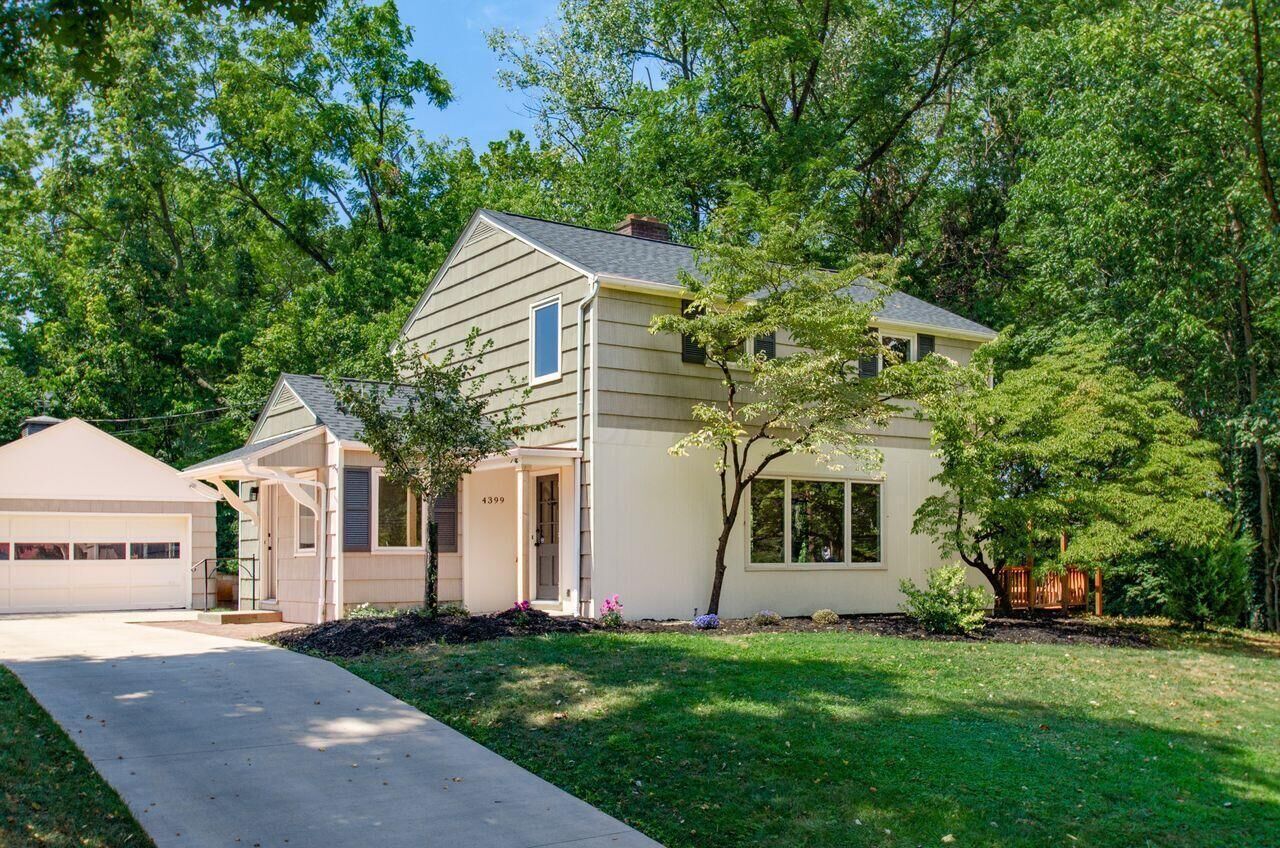 Property Photo: 4399 Colerain Avenue OH 43214