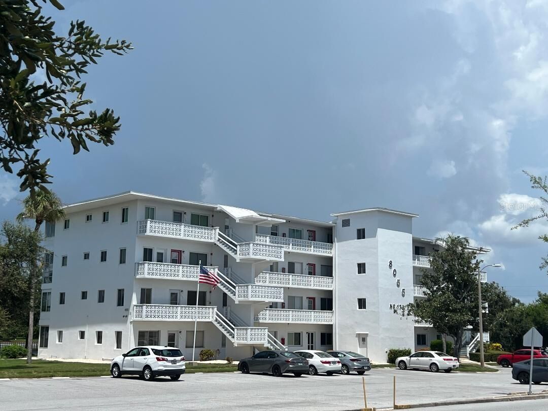 Property Photo:  8055 112th Street 104  FL 33772 