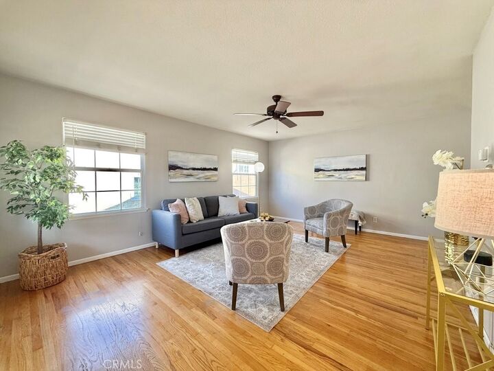 Property Photo:  11622 Massinger Street  CA 90715 