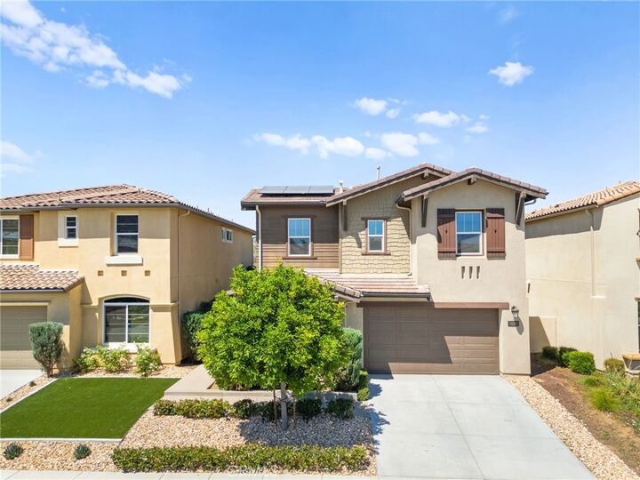 Property Photo:  38301 Brookdale Way  CA 92563 