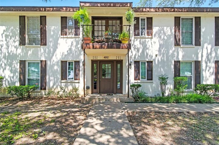 4012 Ridglea Country Club Drive 403  Fort Worth TX 76126 photo