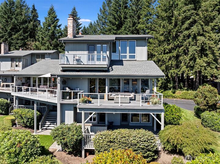 Property Photo: 824 30th Street NW 8A WA 98335