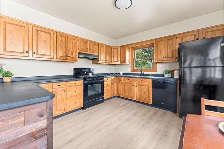 Property Photo:  1408 Witzel Avenue  WI 54902-5663 