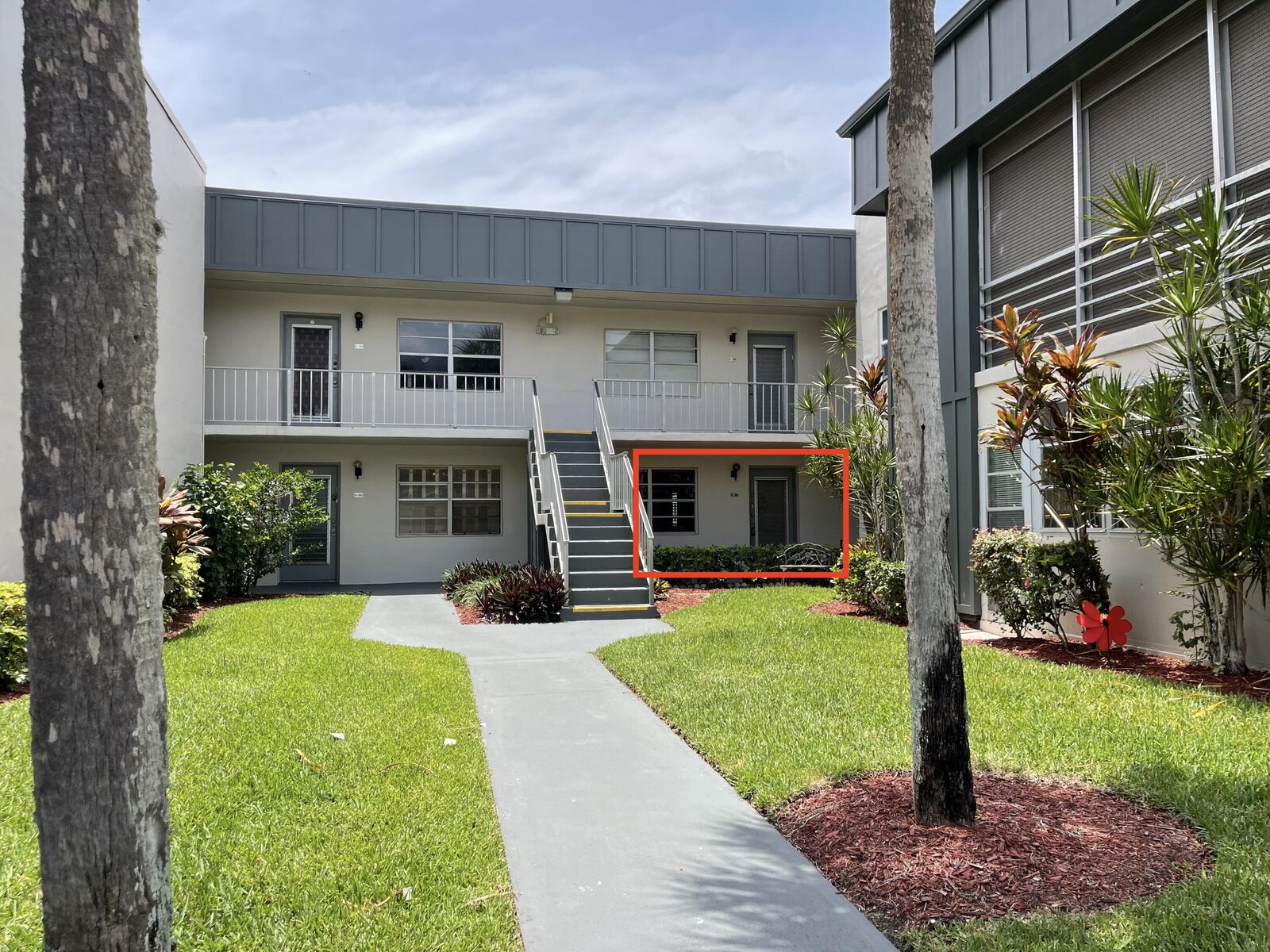 Property Photo: 306 Burgundy G FL 33484