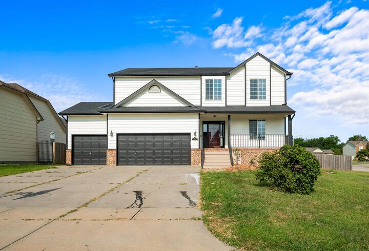 Property Photo: 2301 S Stoneybrook St KS 67207