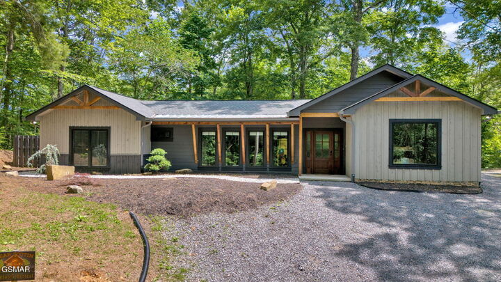 Property Photo:  825 &Amp 829 Willow Brook Way  TN 37738 