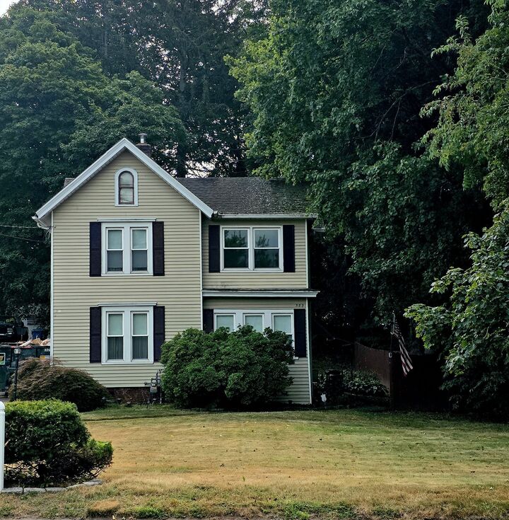 Property Photo: 589 Main Street CT 06479