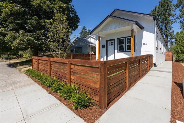 Property Photo:  1324 W Dalke Ave  WA 99205 