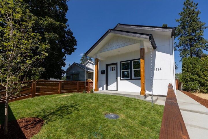 Property Photo:  1324 W Dalke Ave  WA 99205 