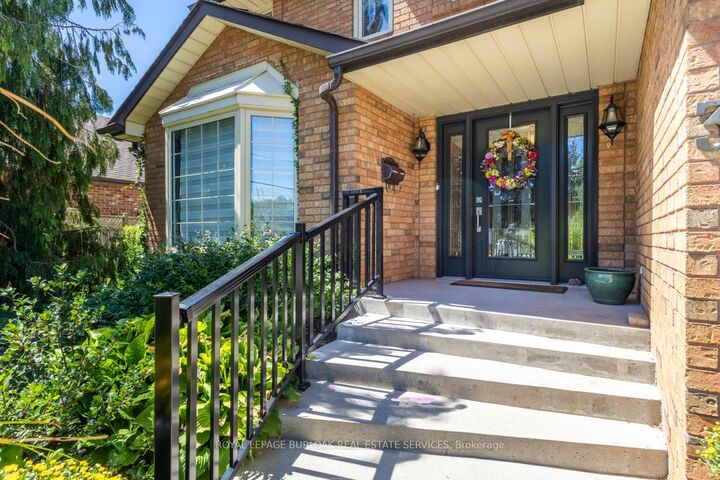 Photo de la propriété:  391 Kerman Avenue  ON L3M 5C4 