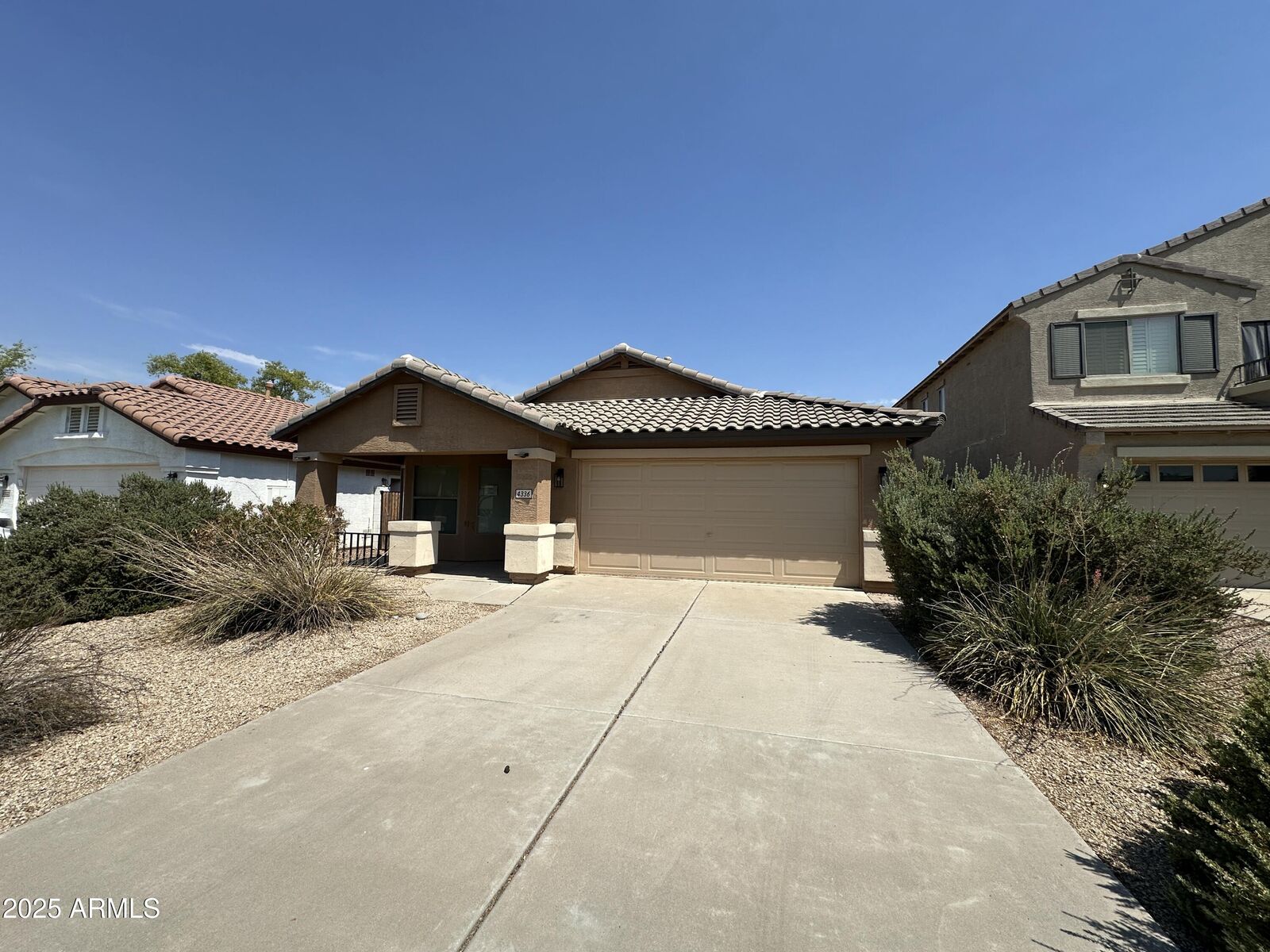 Property Photo: 4336 E Coal Street AZ 85143