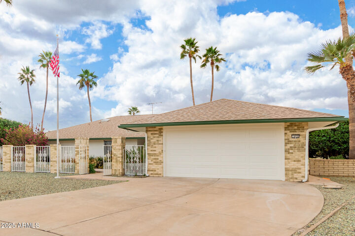 Property Photo:  9735 W Country Club Drive  AZ 85373 