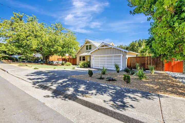Property Photo:  475 Pinewood Drive  CA 94903 