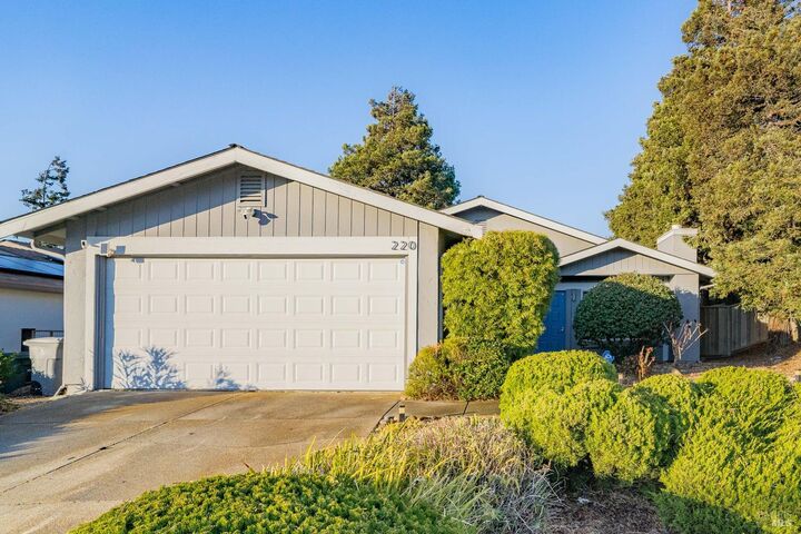 Property Photo: 220 Bluebell Place CA 94591