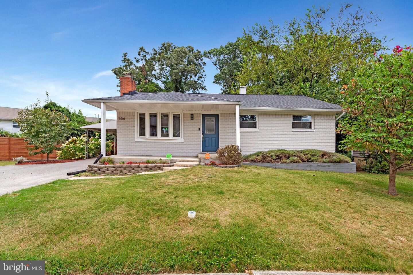 Property Photo: 556 Crestpark Drive MD 21061