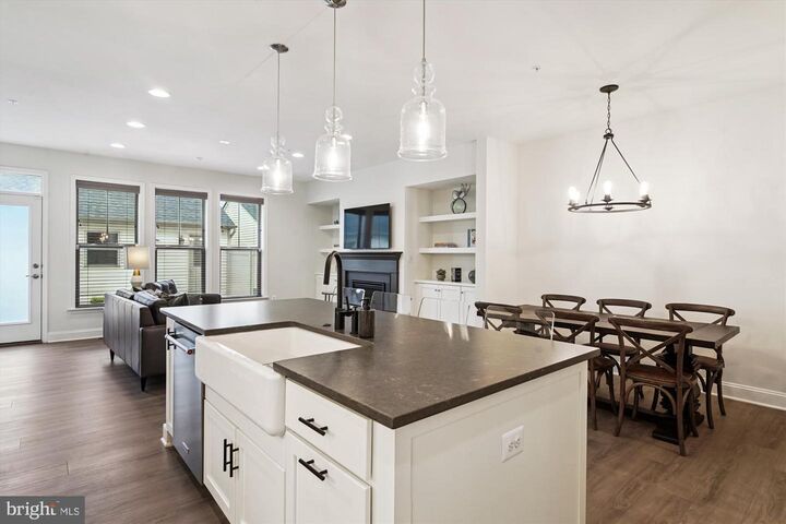 Property Photo:  2548 Island Grove Boulevard  MD 21701 