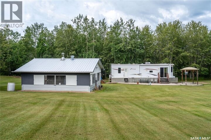 Property Photo:  Loiselle Crescent  SK S0M 1A0 