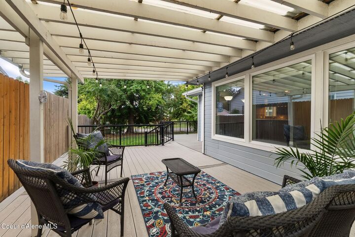 Property Photo:  123 S Lincoln Ave  ID 83864 