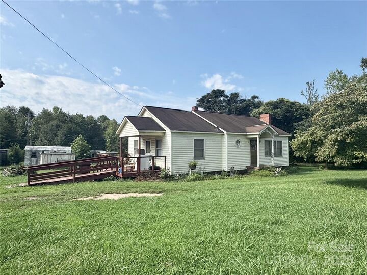 Property Photo: 238 Victory Grove Church Road NC 28092