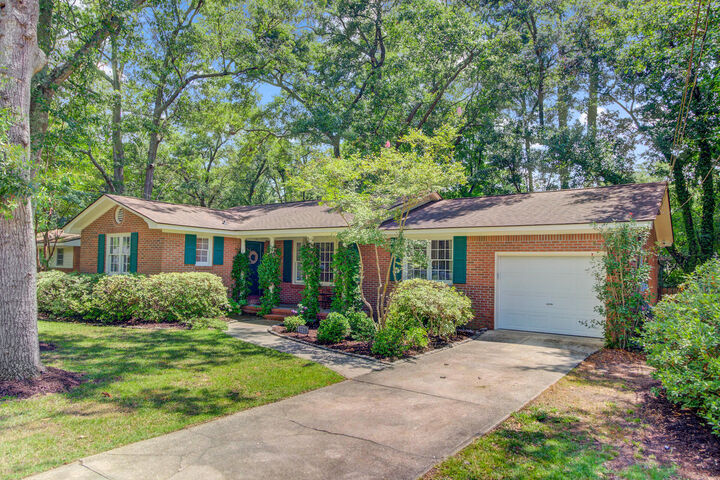 Property Photo: 1718 Afton Avenue SC 29407
