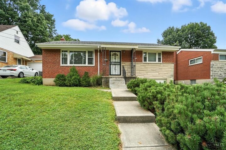 Property Photo: 570 Rentz Place OH 45238