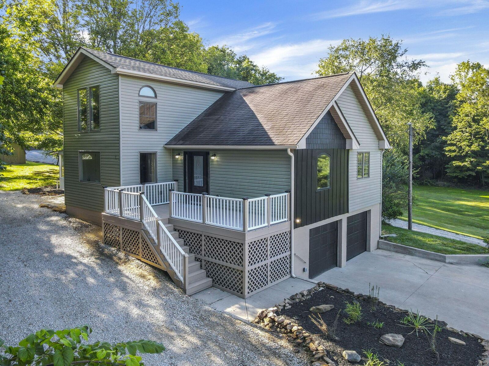 Property Photo: 4010 Winchester Southern Road OH 43110
