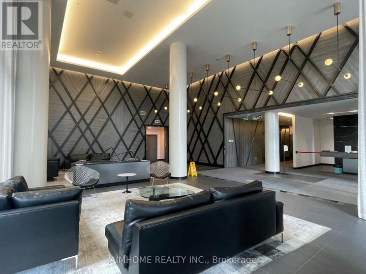 Property Photo: 52 Forest Manor Road 905 ON M2J 0E2