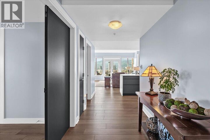 Property Photo: 1160 Bernard Avenue 1209 BC V1Y 6R2