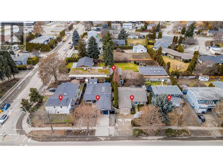 Property Photo: 1190 Raymer Avenue BC V1Y 5A1