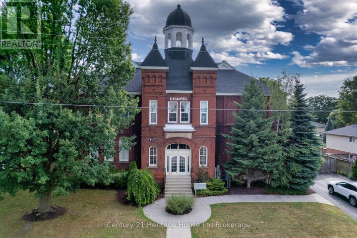 Photo de la propriété: 27 Chapel Street 101 ON N4S 3R5
