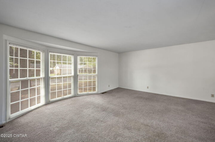 Property Photo:  42 Fieldcrest Drive  TN 38305 