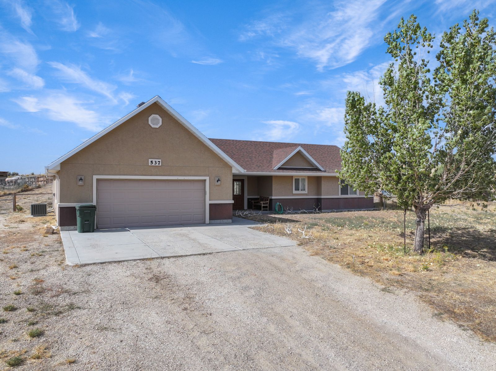 Property Photo: 537 Blackstone Drive NV 89815