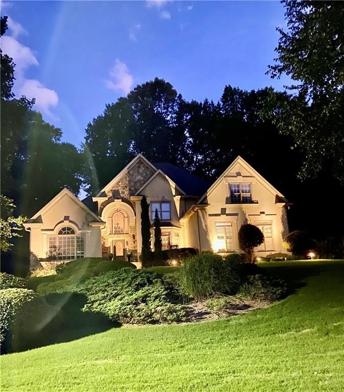 Property Photo: 1032 Laurel Grove Court GA 30024