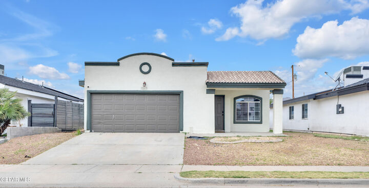 11309 Charles Reynolds Lane  El Paso TX 79934 photo