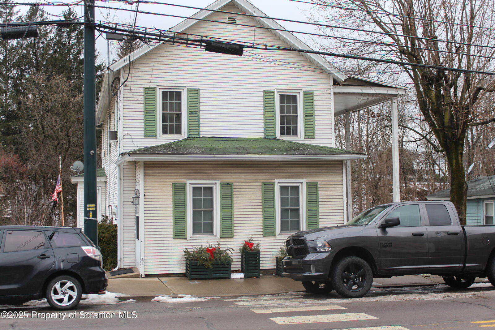 Property Photo: 105 College Avenue PA 18419