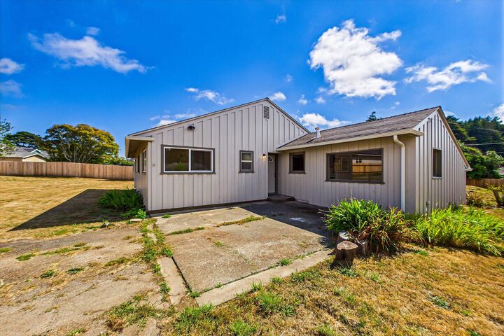 Property Photo:  2340 Myrtle Avenue  CA 95501 