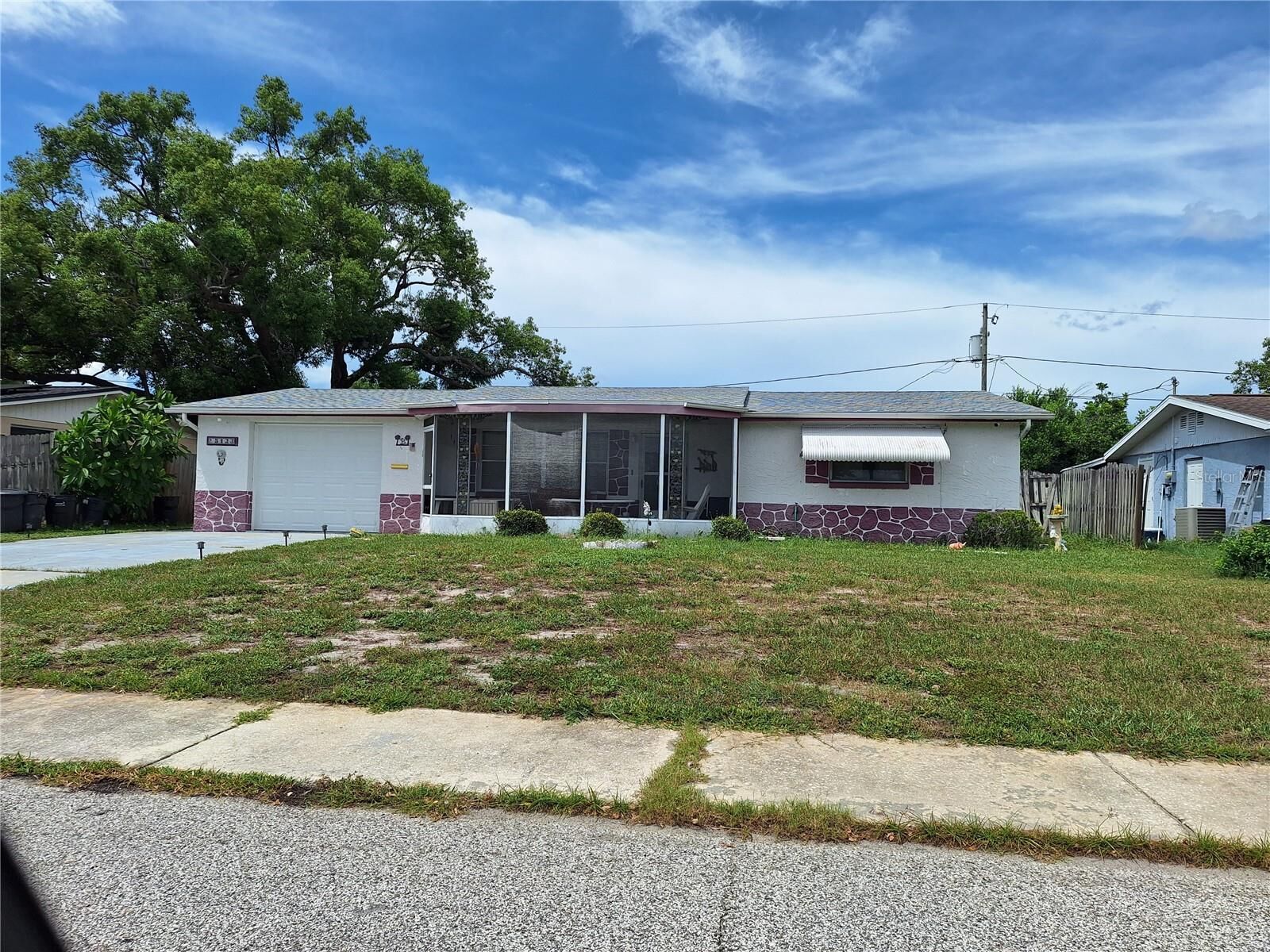 Property Photo: 5123 Mecaslin Drive FL 34652