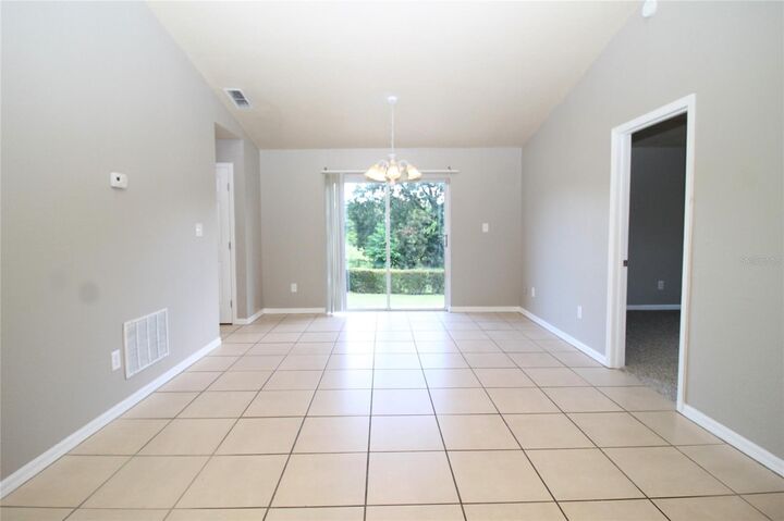 Property Photo: 102 B W Center Street FL 34715