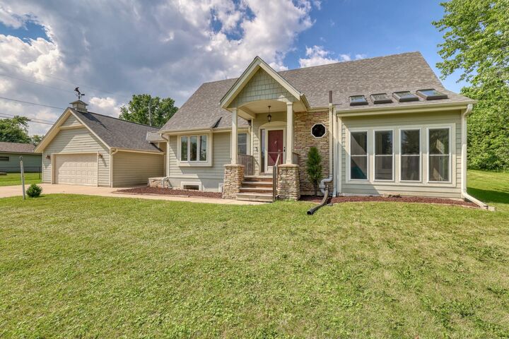3626 W Missouri Ave  Franklin WI 53132 photo