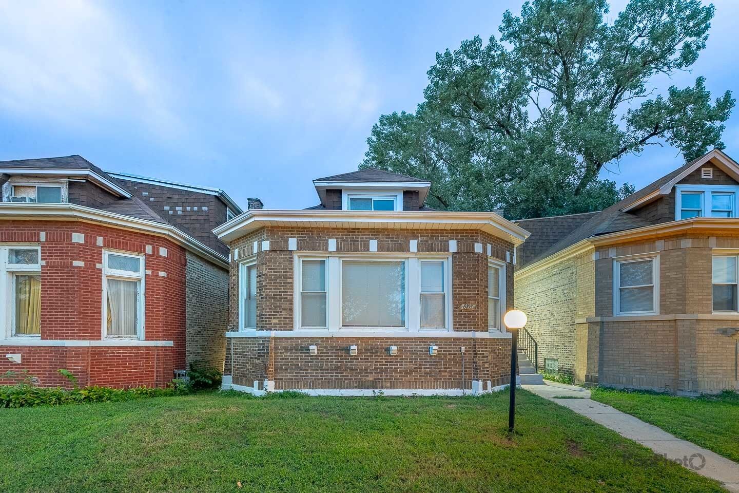 Property Photo: 8105 S Princeton Avenue IL 60620