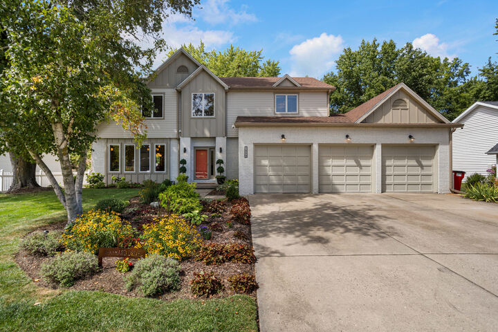1929 Maynard Drive  Champaign IL 61822 photo