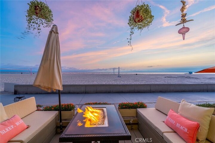 Property Photo:  1728 The Strand 1  CA 90254 