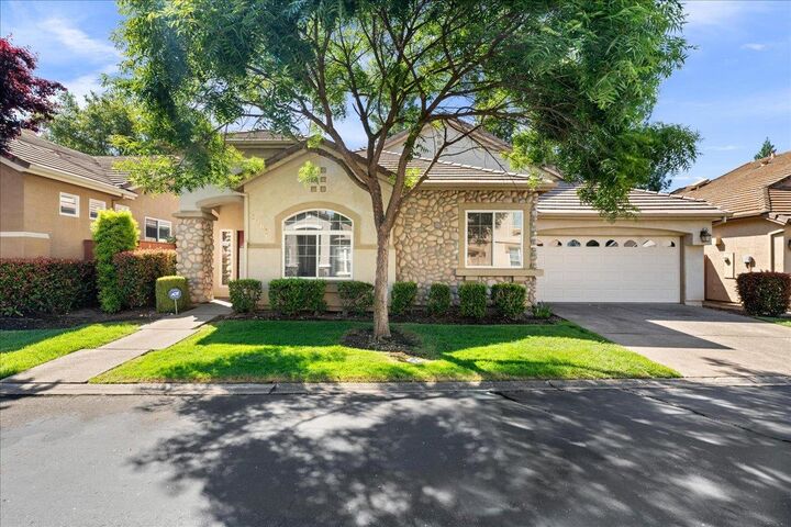 Property Photo: 12012 Gold Pointe Lane CA 95670