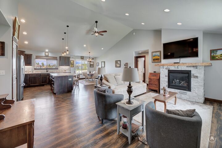 Property Photo: 4252 Saint John Road MT 59635